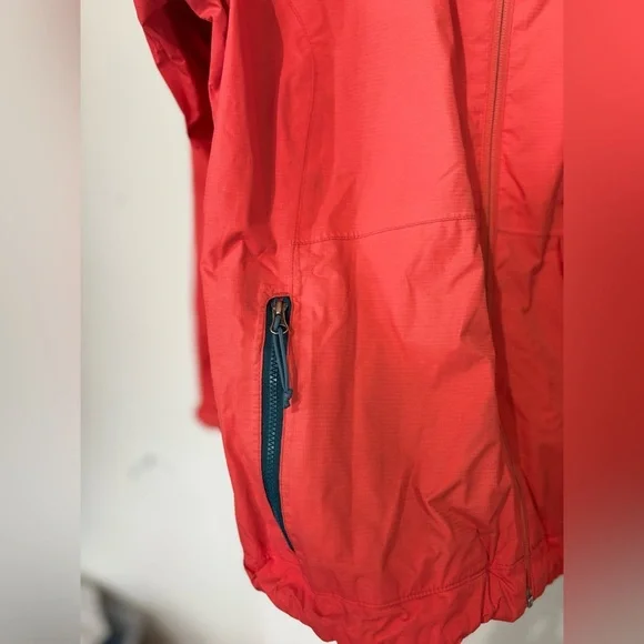 The North Face Red Windbreaker Jacket - Size Large - Picture 4 of 7